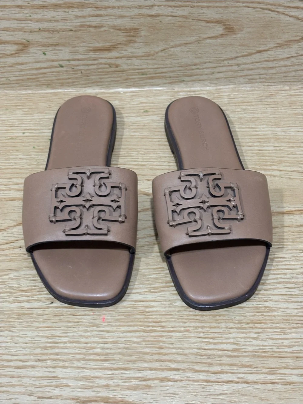 TORY BURCH Womens Ines Logo Leather Slide Flat Sandal